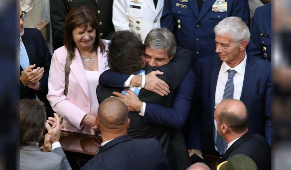 Milei designó a Caputo como guardián de todos los fondos fiduciarios | Política y Economía