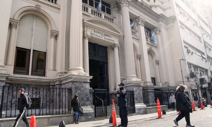 El BCRA compró más de US$ 250 millones y las reservas superaron los US$ 28.000 millones | Política y Economía