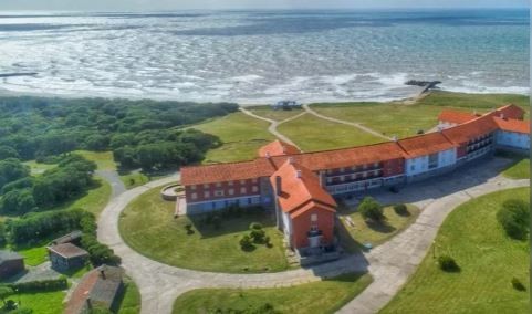 Polémica por el cierre de los hoteles de Embalse y Chapadmalal | Información General