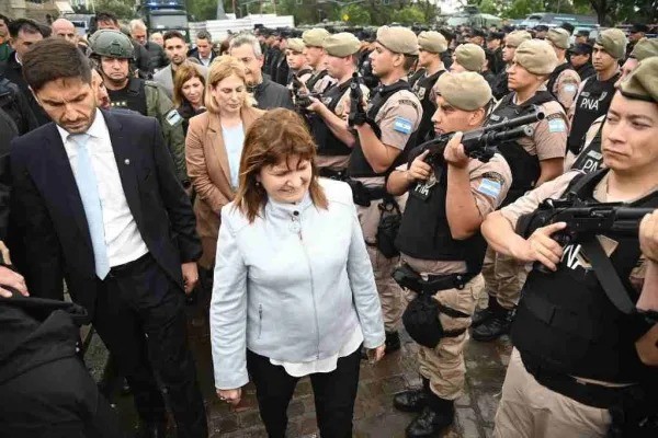 Bullrich aseguró acusarán a los narcos de terrorismo en Rosario | Rosario y la región