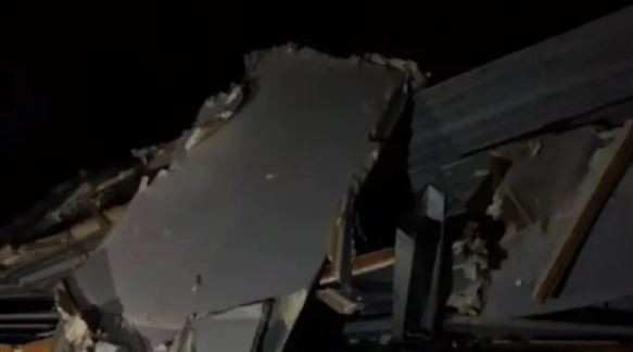 Campana: se voló el techo de una escuela en medio del temporal | Información General