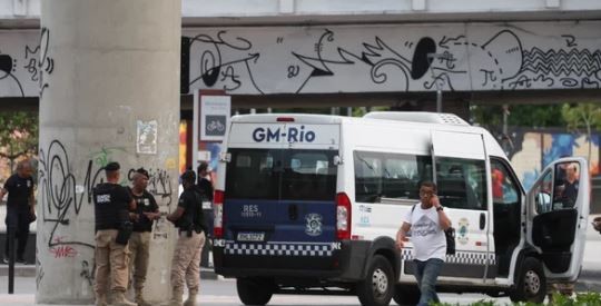 Un hombre secuestró un ómnibus en Río de Janeiro y mantuvo como rehenes a los pasajeros | Internacionales