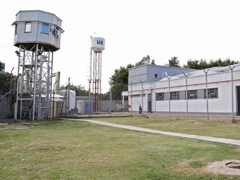 Requisa en la cárcel: secuestraron un teléfono desde donde hicieron amenazas | Rosario y la región