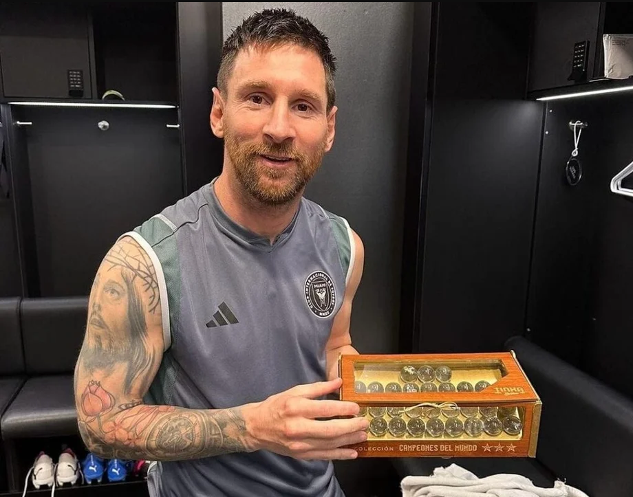 La colección de bolitas en honor a la Selección argentina que sorprendió a Messi | Deportes