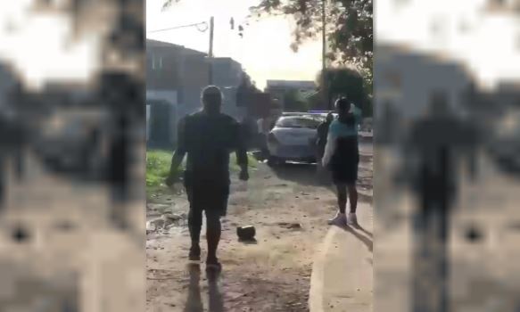 Una nena de 5 años está en grave estado tras ser baleada durante una pelea vecinal | Información General