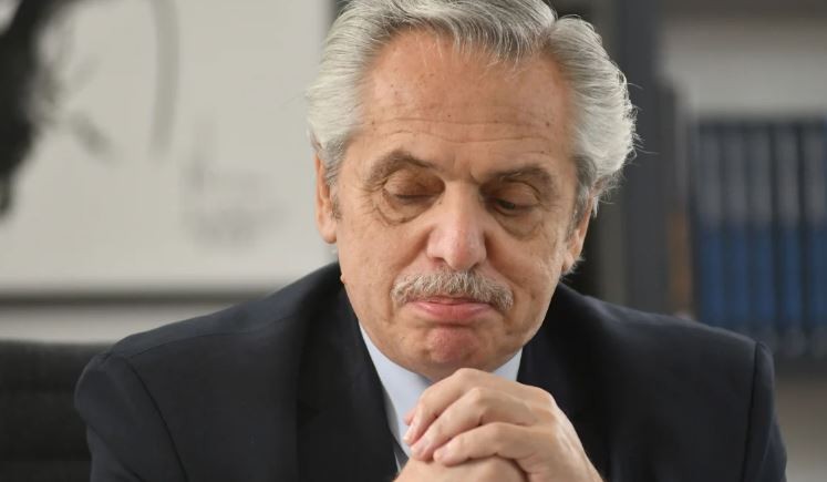 Detectan múltiples irregularidades tras una auditoría a la gestión de Alberto Fernández | Política y Economía