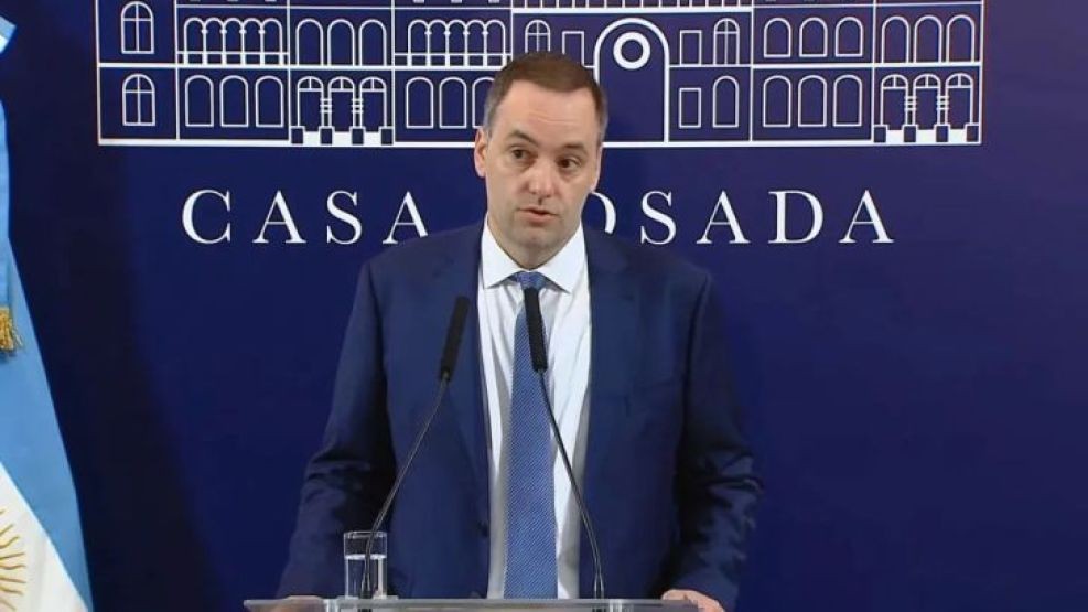 Adorni explicó que el pago de jubilaciones "en dos tramos" es por una cuestión administrativa | Política y Economía