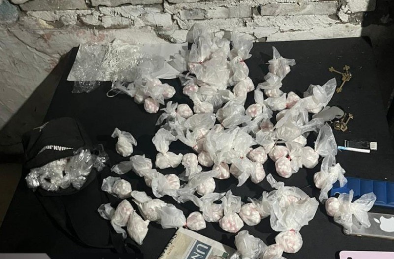 Detuvieron a tres hombres y dos mujeres y secuestraron gran cantidad de cocaína | Rosario y la región