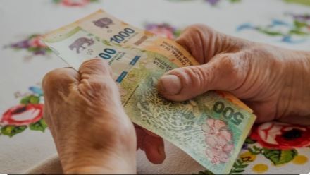 Jubilados: calendario del primer pago con aumento | Información General