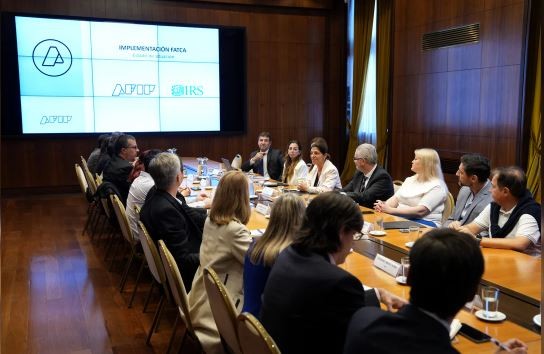 AFIP avanzó con entidades financieras para la implementación del acuerdo de intercambio de información con Estados Unidos | Política y Economía