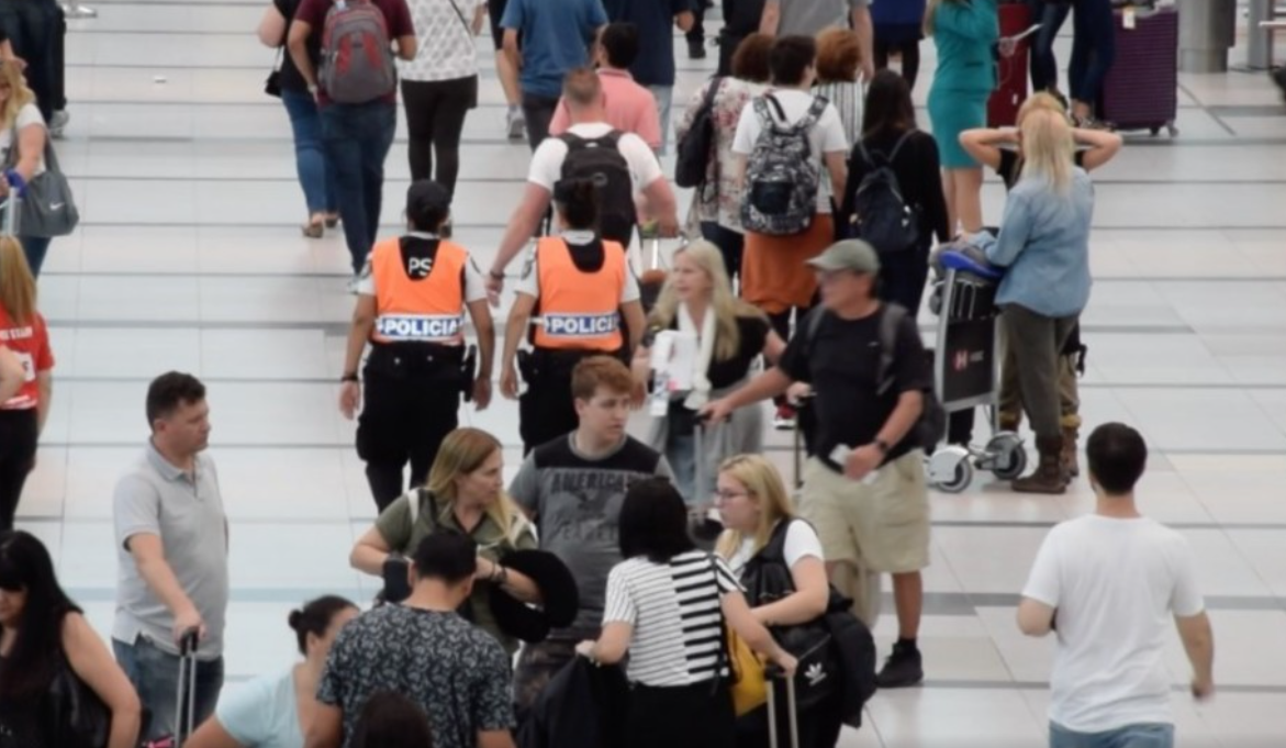 Reforzaron la seguridad en embajadas y aeropuertos tras el fallo sobre el atentado a la AMIA | Política y Economía