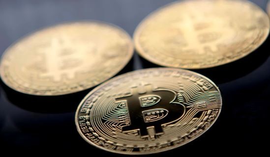 Las criptomonedas se desploman en medio del conflicto en Medio Oriente | Política y Economía