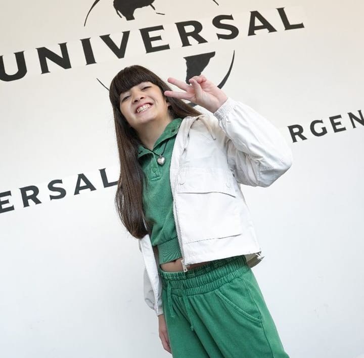 Desde TikTok hasta el mundo de la música: More, conocida como "La Miedosa",  firmó un contrato con Universal Music | Espectáculos