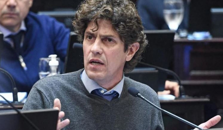 Martín Lousteau defendió el aumento a los senadores: "Estábamos cobrando menos que un tuitero del Presidente" | Política y Economía