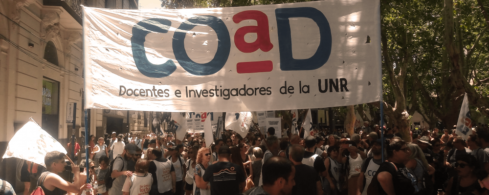 Docentes de la UNR se suman a la marcha nacional educativa | Rosario y la región