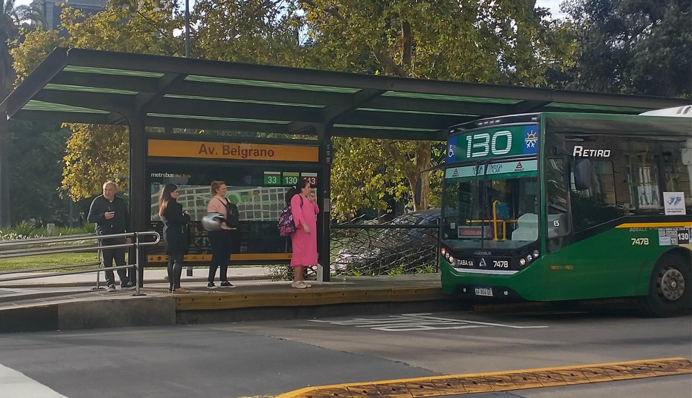 Reunión clave entre la UTA, empresas y el Gobierno para destrabar la paritaria y evitar otro paro | Política y Economía