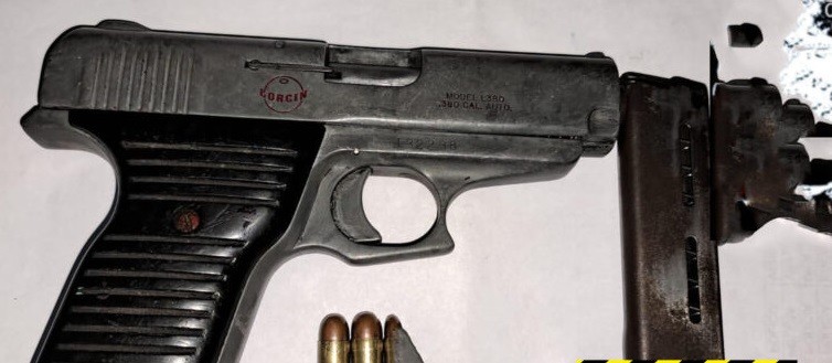 Rosario: detuvieron a un nene de 10 años que caminaba armado por la calle | Rosario y la región