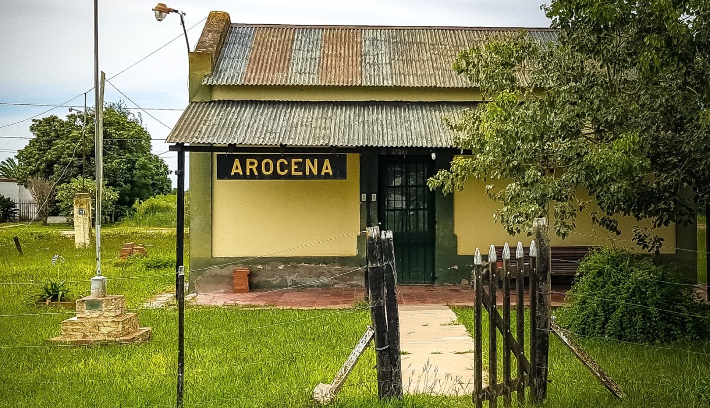 Se disfrazaron de policías, simularon un allanamiento y se robaron $500.000 | Información General