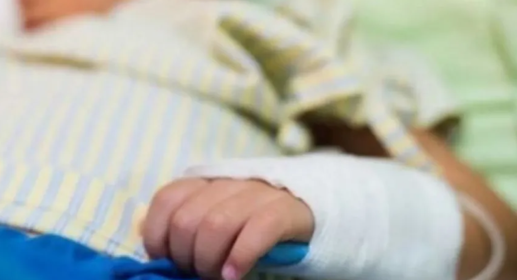 Internaron a un niño de 5 años por un presunto cuadro febril: dio positivo en cocaína | Información General