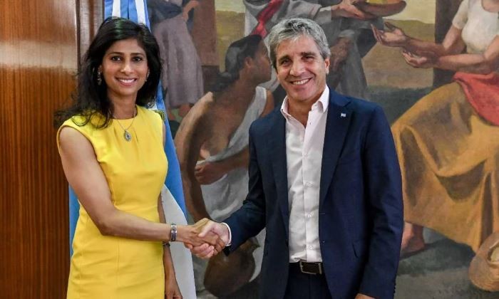 La Argentina le pagó US$ 1.936 millones al FMI y cayeron las reservas del Banco Central | Política y Economía