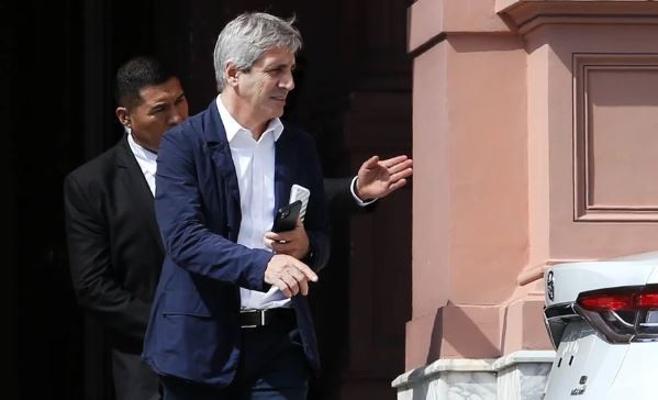 Luis Caputo se suma al viaje de Javier Milei a Estados Unidos: participará de un evento con empresarios | Política y Economía