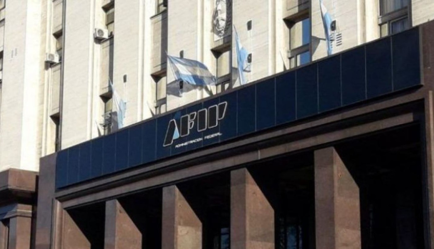 En medio de una situación crítica de las cuentas fiscales, la titular de AFIP achicó su sueldo millonario | Información General