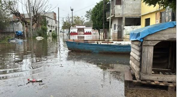Unas 550 personas fueron evacuadas en Concordia por la crecida del río Uruguay | Información General