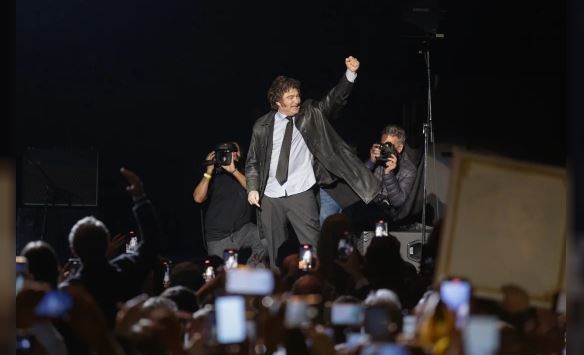 Milei, en el Luna Park: "Si no nos metemos en el barro, los zurdos nos llevan puestos" | Política y Economía