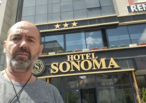 Los padres de la argentina asesinada en Kosovo viajaron para declarar en Pristina | Información General