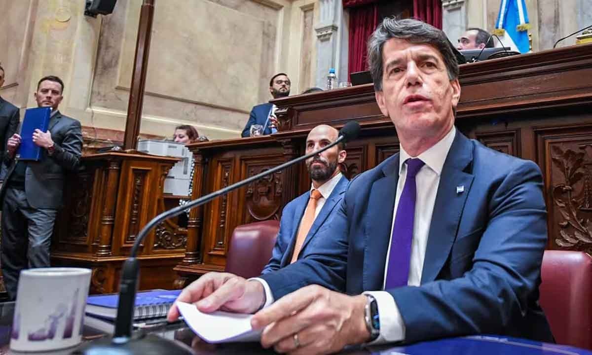 Javier Milei le aceptó la renuncia a Nicolás Posse: Guillermo Francos es el nuevo jefe de Gabinete | Política y Economía