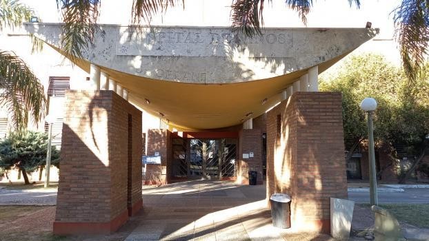 Una niña de 4 años recibió un disparo en el pecho mientras circulaba en moto con su madre | Información General