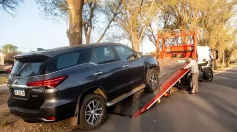 Grúas: el Gobierno dio marcha atrás y las aseguradoras podrán seguir brindando el servicio | Información General