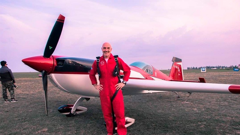 Paraná: cayó una avioneta y falleció un reconocido piloto de acrobacias | Información General