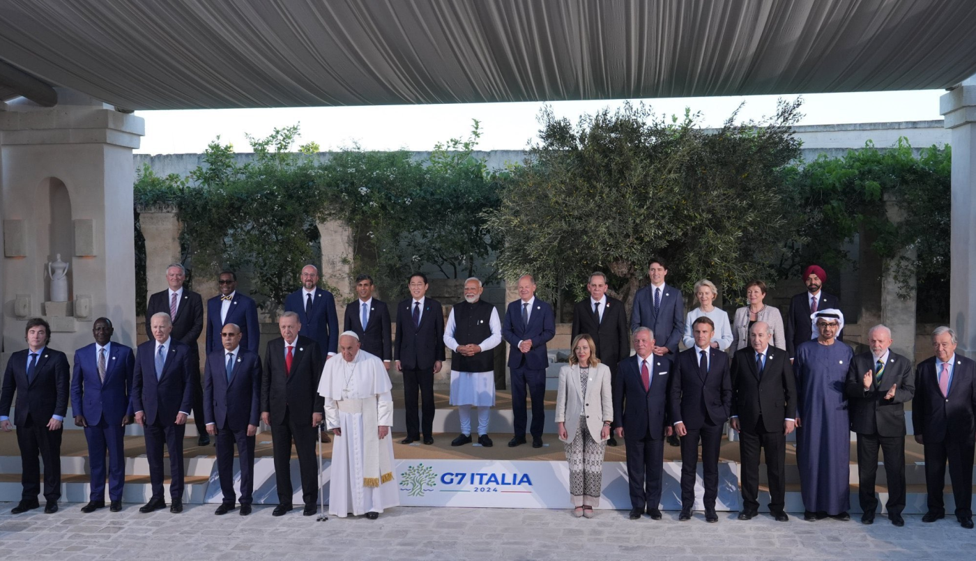 Milei en el G7: de las risas con Meloni al abrazo con el Papa | Política y Economía