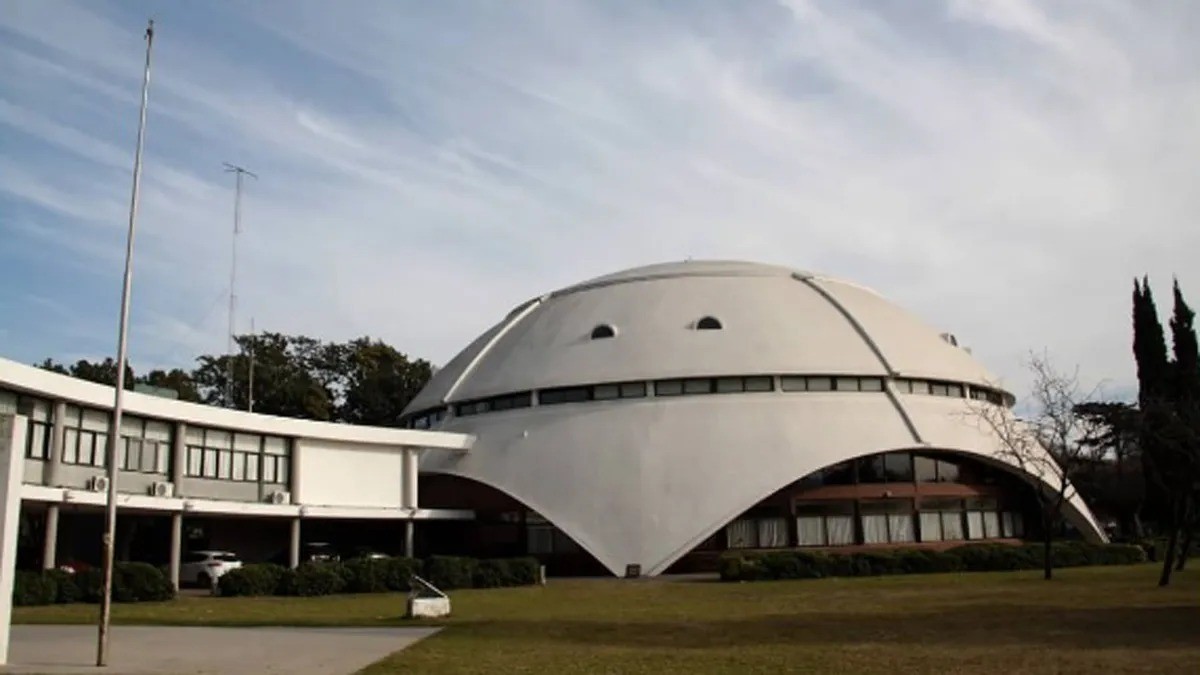 Robaron diferentes elementos electrónicos del Planetario del Parque Urquiza | Rosario y la región