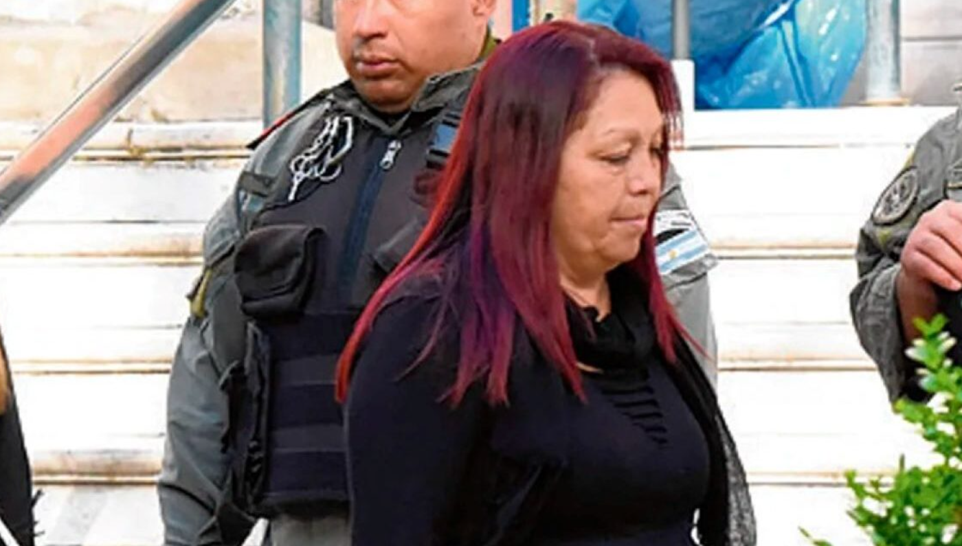 Condenaron a la madre del líder de "Los Monos" por ordenar balaceras a escuelas y comercios | Rosario y la región