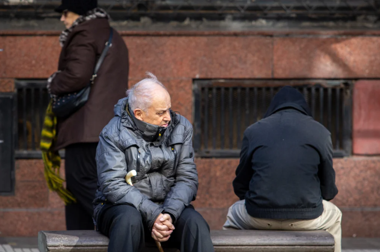 Incertidumbre para jubilados: Milei puso en duda el pago del bono | Economía y negocios