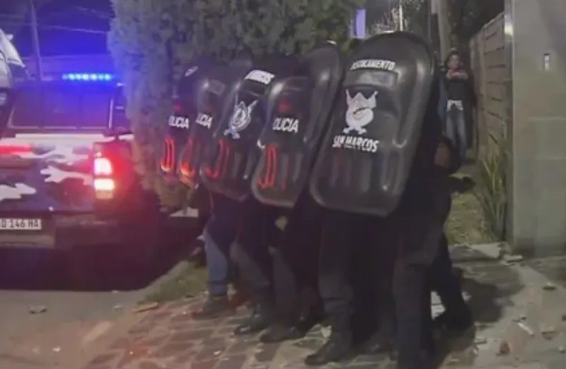 Caso Loan: trasladaron a Laudelina en medio de serios incidentes, con piedras y gases lacrimógenos | Información General