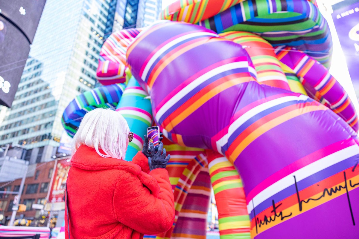 Marta Minujín inaugura "La escultura de los sueños" | Información General