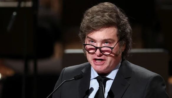 Milei denunció un intento de "desestabilizar" a su gobierno, cruzó duro a Kicillof y apuntó contra Massa | Información General