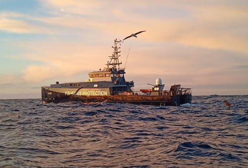 Se hundió un barco de pesca cerca de las Islas Malvinas: hay nueve muertos y cuatro desaparecidos | Información General