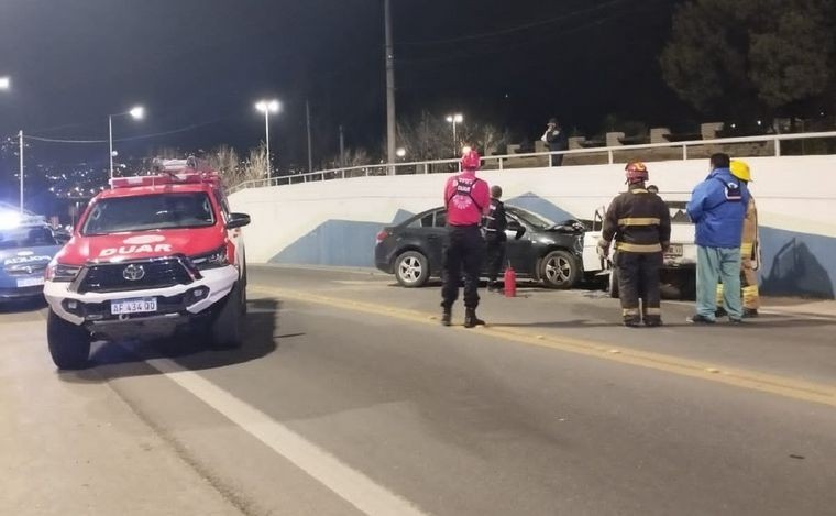 Dos muertos tras un terrible choque frontal en Carlos Paz | Información General