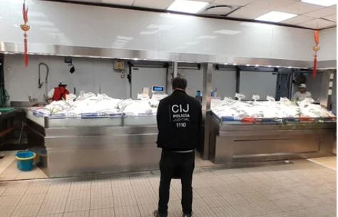 Barrio Chino: decomisaron 370 kilos de pescado en cuatro locales | Información General