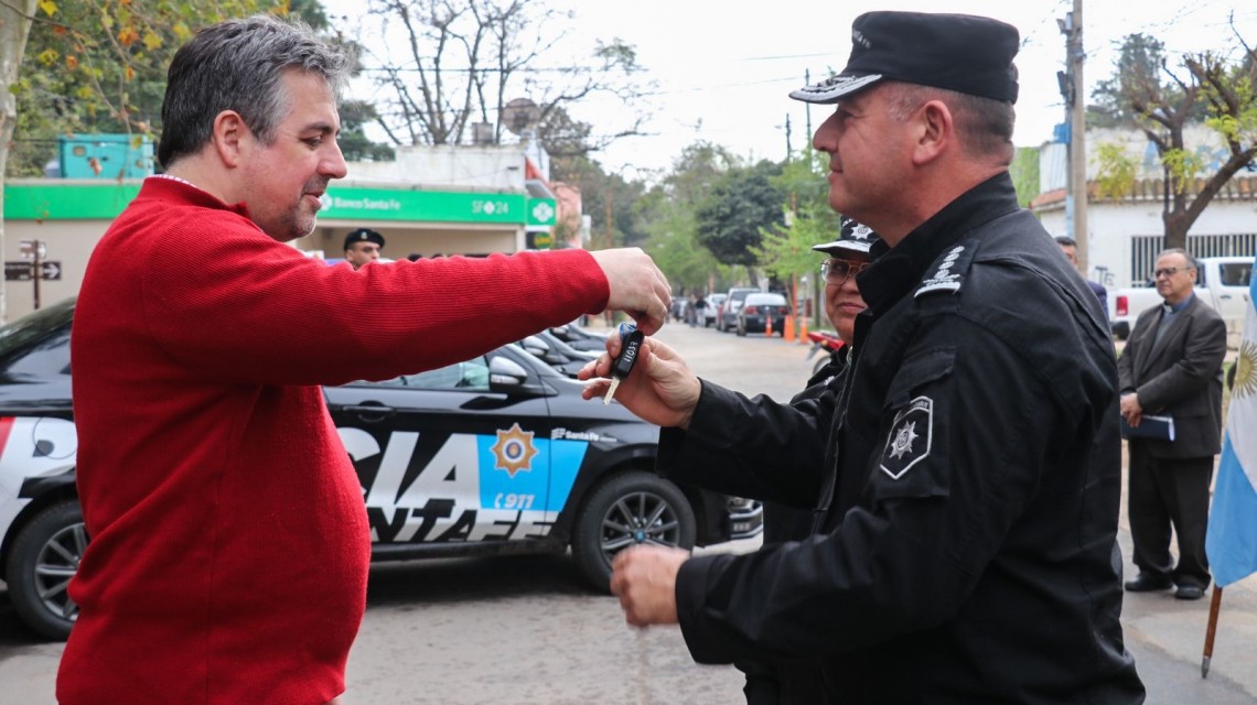 Seguridad: nueva entrega de patrulleros para el departamento La Capital | Rosario y la región