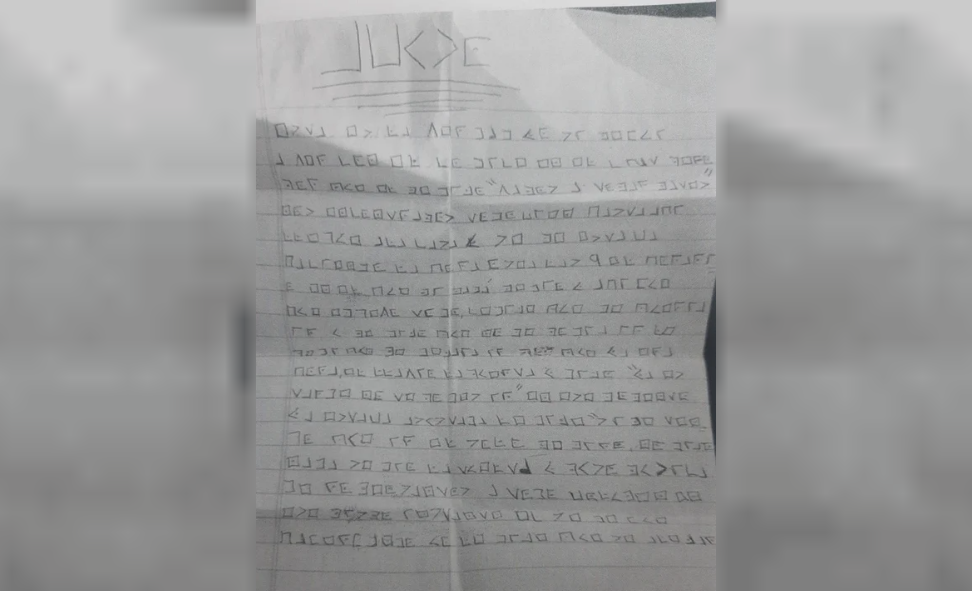 Le confió a la Policía la identidad de su abusador a través de una carta escrita con símbolos | Información General