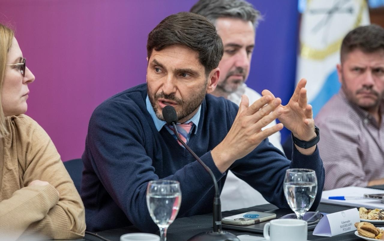 Pullaro encabezó la Junta Provincial de Seguridad: “Vamos a realizar cinco penales para reclusión de presos” | Rosario y la región