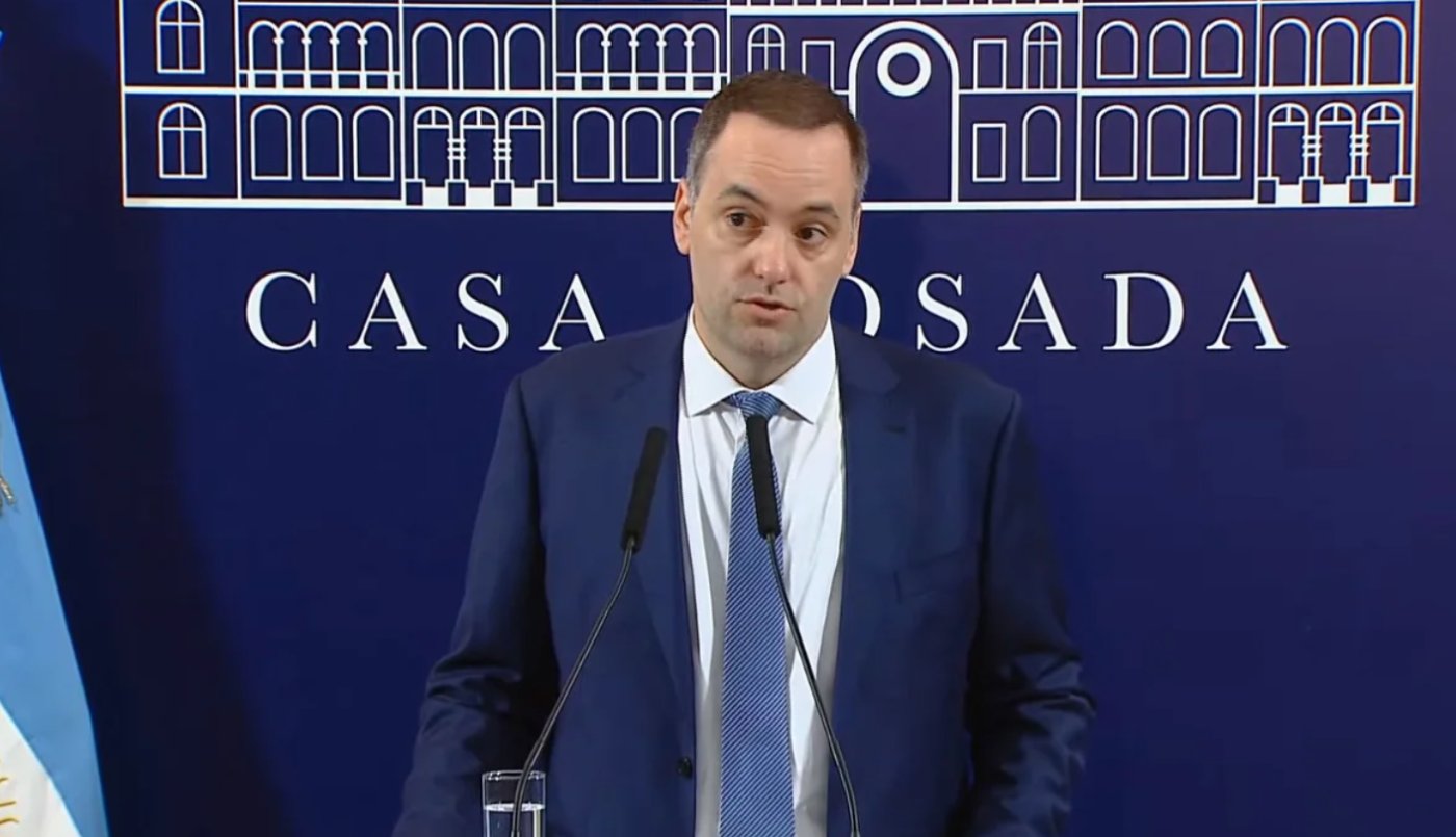 Adorni criticó la suba a senadores: "la Cámara Alta sesionó 6 veces y su salario creció un 300%" | Política y Economía