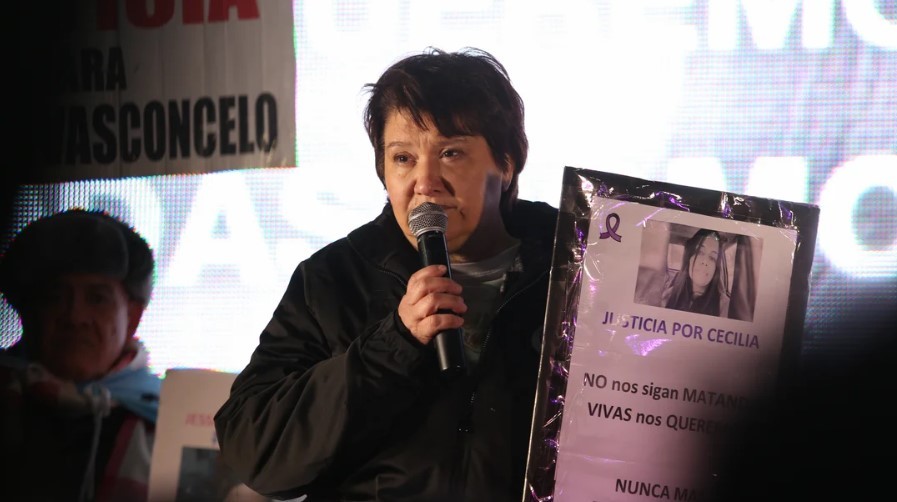 La mamá de Cecilia Strzyzowski aseguró estar "indignada" por las imputaciones del clan Sena | Información General