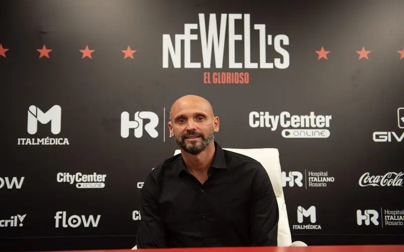 Ariel Michaloutsos dejó su cargo como mánager de Newell's tras ocho meses de gestión | Deportes