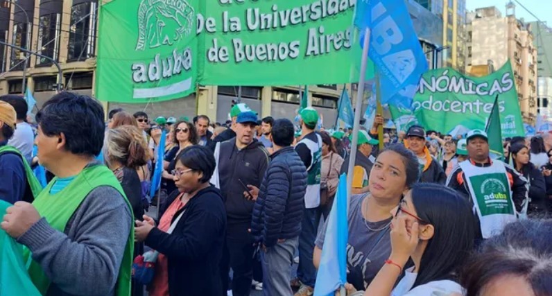 Crisis universitaria: gremios docentes reclaman al Senado la aprobación de la ley de financiamiento | Información General